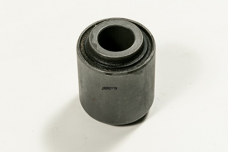 САЙЛЕНТБЛОК ПОПЕРЕЧНОЙ ТЯГИ JD JRR0119