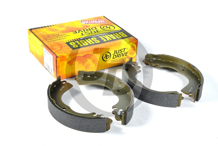 КОЛОДКИ ТОРМОЗНЫЕ БАРАБАННЫЕ JD JBS0067
