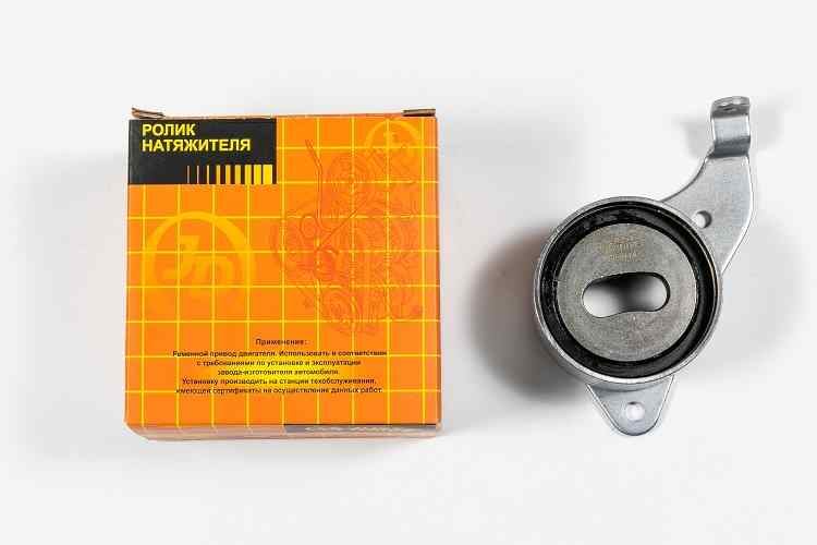 РОЛИК НАТЯЖИТЕЛЯ ГРМ JD JHR0143