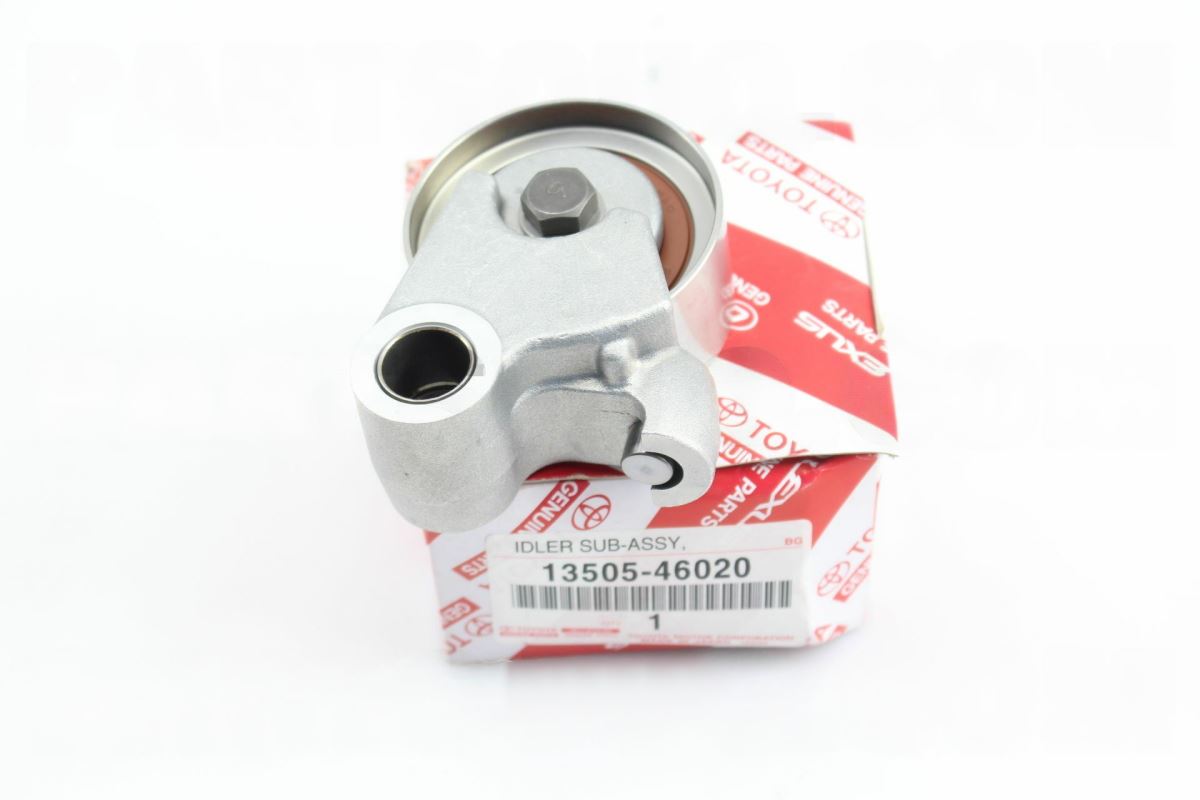 РОЛИК НАТЯЖНОЙ ГРМ TOYOTA 1350546020