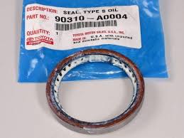 САЛЬНИК НА ПОЛУОСЬ TOYOTA 90310A0004