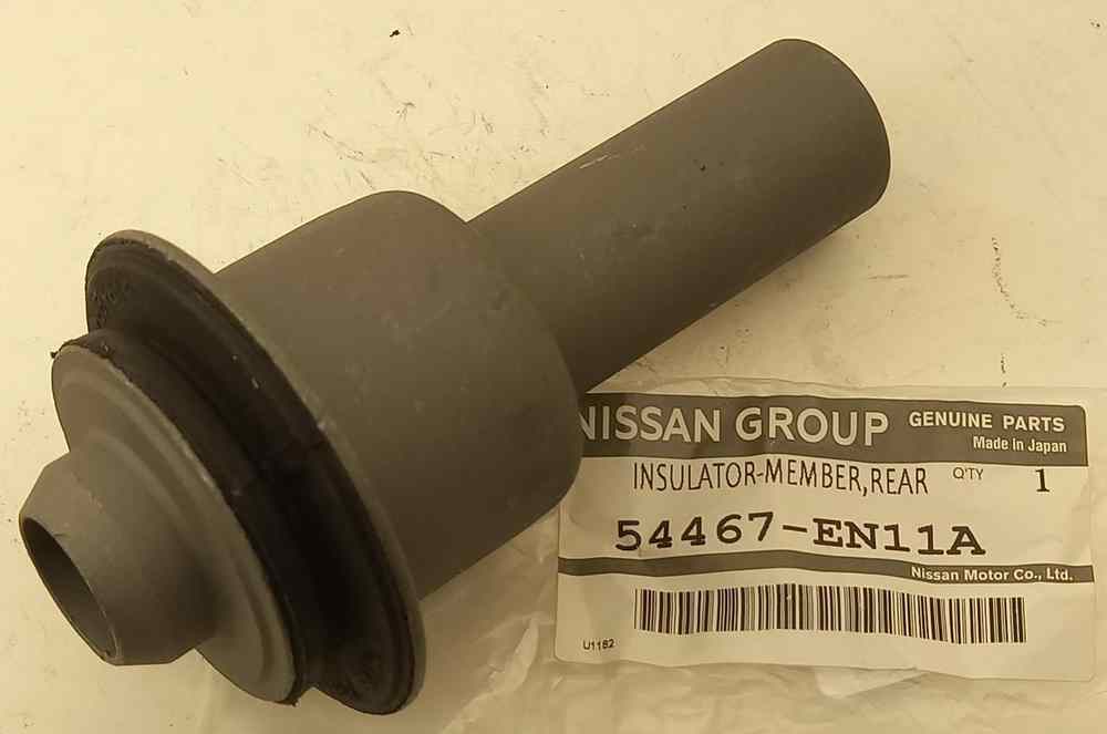 САЙЛЕНТБЛОК ПОДРАМНИКА NISSAN 54467EN11A