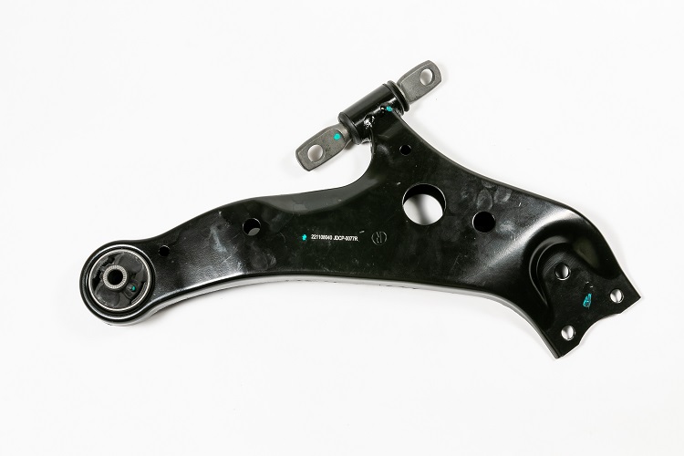 РЫЧАГ ПОДВЕСКИ JD JDCP0077R