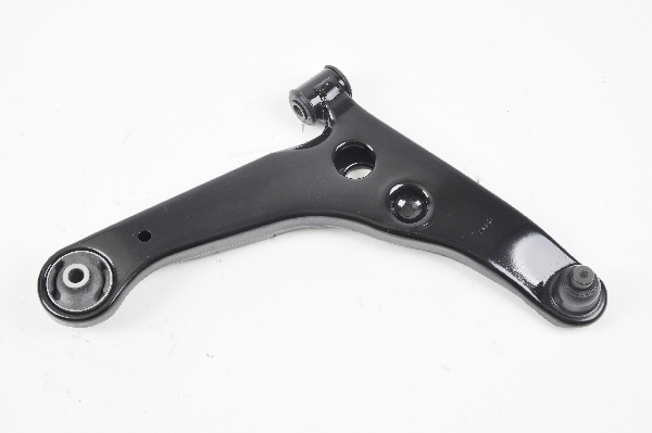 РЫЧАГ ПОДВЕСКИ SH AUTOPARTS SH39021