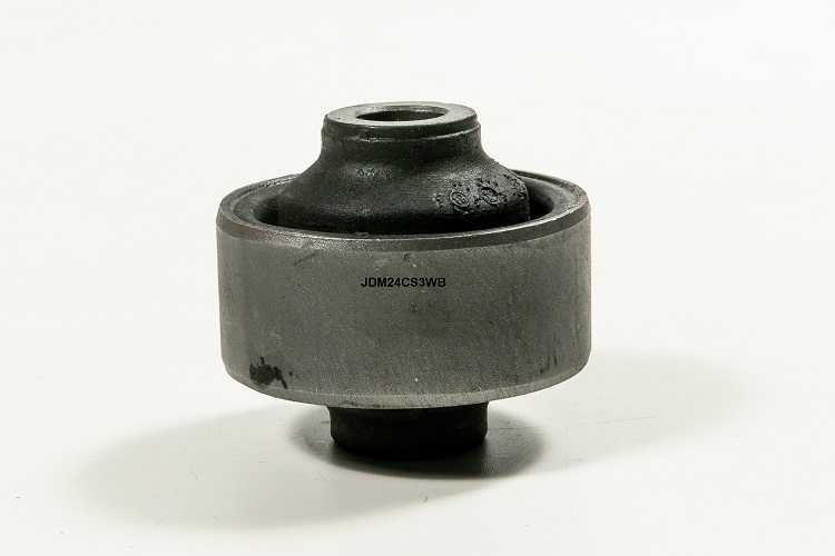 САЙЛЕНТБЛОК РЫЧАГА ПОДВЕСКИ JD JDM24CS3WB