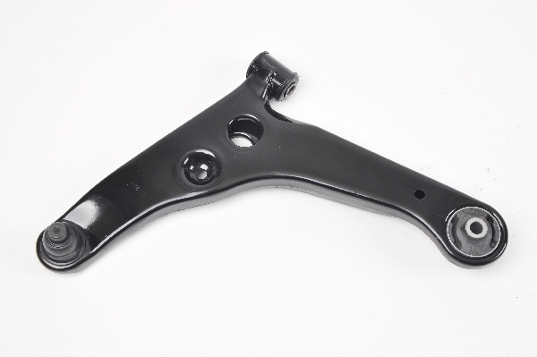 РЫЧАГ ПОДВЕСКИ SH AUTOPARTS SH39022