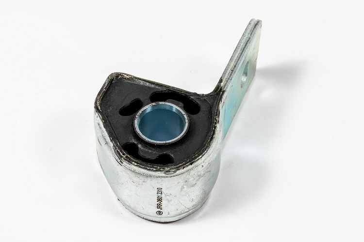 САЙЛЕНТБЛОК РЫЧАГА ПОДВЕСКИ JD JRR0601