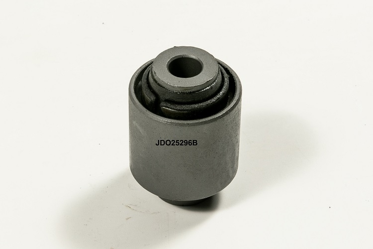 САЙЛЕНТБЛОК РЫЧАГА ПОДВЕСКИ JD JDO25296B