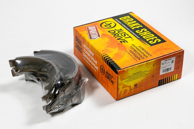 КОЛОДКИ ТОРМОЗНЫЕ БАРАБАННЫЕ JD JBS0096