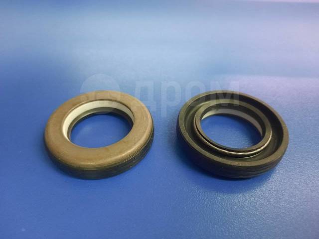 САЛЬНИК НА ПОЛУОСЬ TOYOTA 9031025028