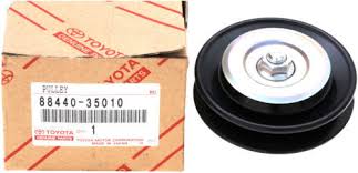 РОЛИК НАТЯЖИТЕЛЯ ОБВОДНОГО РЕМНЯ TOYOTA 8844035010