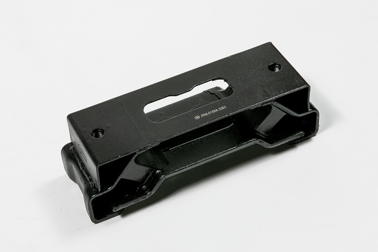 ОПОРА ДВИГАТЕЛЯ JD JRM0155A