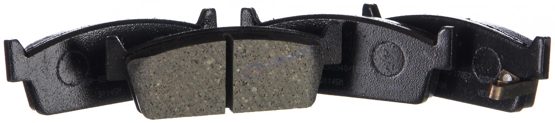 КОЛОДКИ ТОРМОЗНЫЕ ДИСКОВЫЕ PARAUT N282092Y