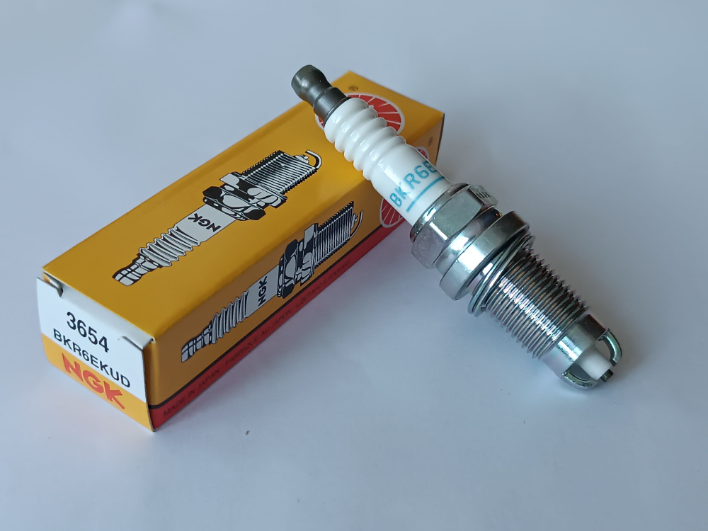 СВЕЧА ЗАЖИГАНИЯ NGK BKR6EKUD