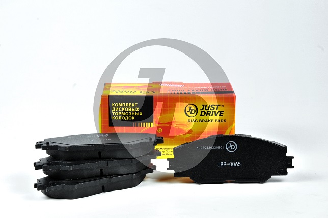 КОЛОДКИ ТОРМОЗНЫЕ ДИСКОВЫЕ JD JBP0065