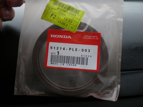 САЛЬНИК HONDA 91214PLE003