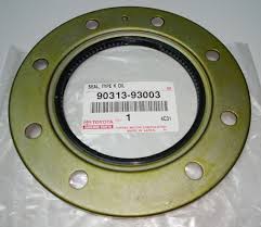 САЛЬНИК НА ПОЛУОСЬ TOYOTA 9031393003
