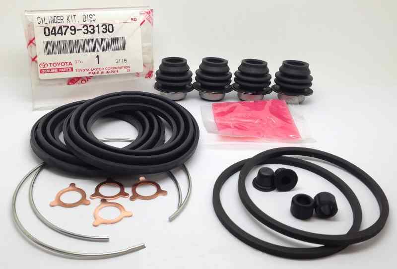 РЕМКОМПЛЕКТ СУППОРТОВ TOYOTA 0447933130