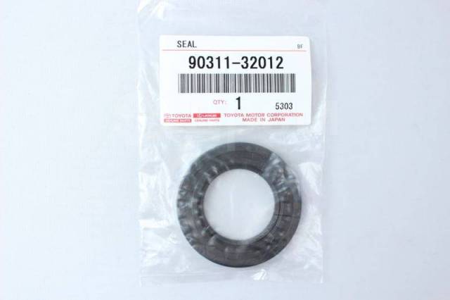 САЛЬНИК НА ПОЛУОСЬ TOYOTA 9031132012
