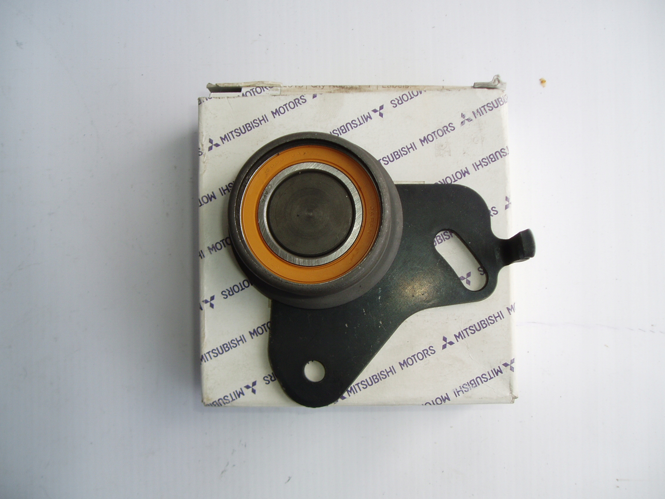 РОЛИК НАТЯЖНОЙ ГРМ MITSUBISHI MD345075