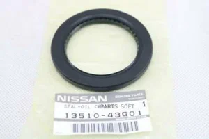 САЛЬНИК КОЛЕНВАЛА NISSAN 1351043G01