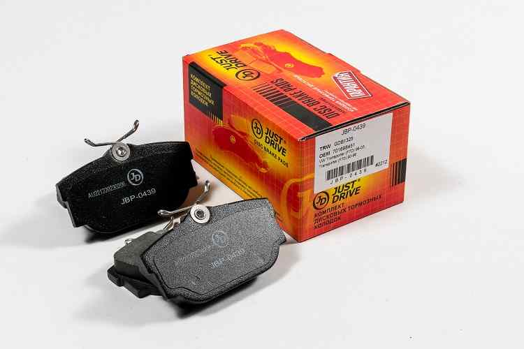 КОЛОДКИ ТОРМОЗНЫЕ ДИСКОВЫЕ JD JBP0439