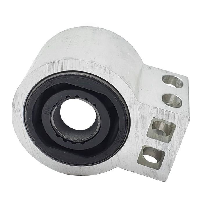 САЙЛЕНТБЛОК РЫЧАГА ПОДВЕСКИ CTR GV0549