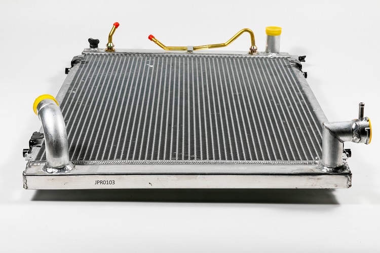 РАДИАТОР СИСТЕМЫ ОХЛАЖДЕНИЯ ДВС JD JPR0103