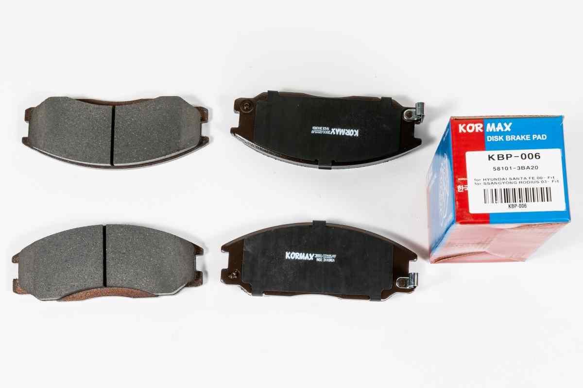 КОЛОДКИ ТОРМОЗНЫЕ ДИСКОВЫЕ KORMAX KBP006